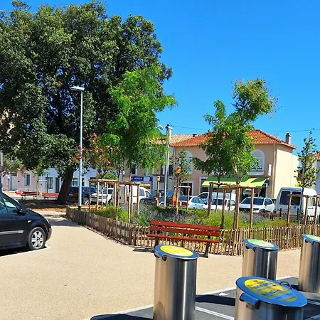 Apartmán Hebergements Centre - Local Velos Et Motos